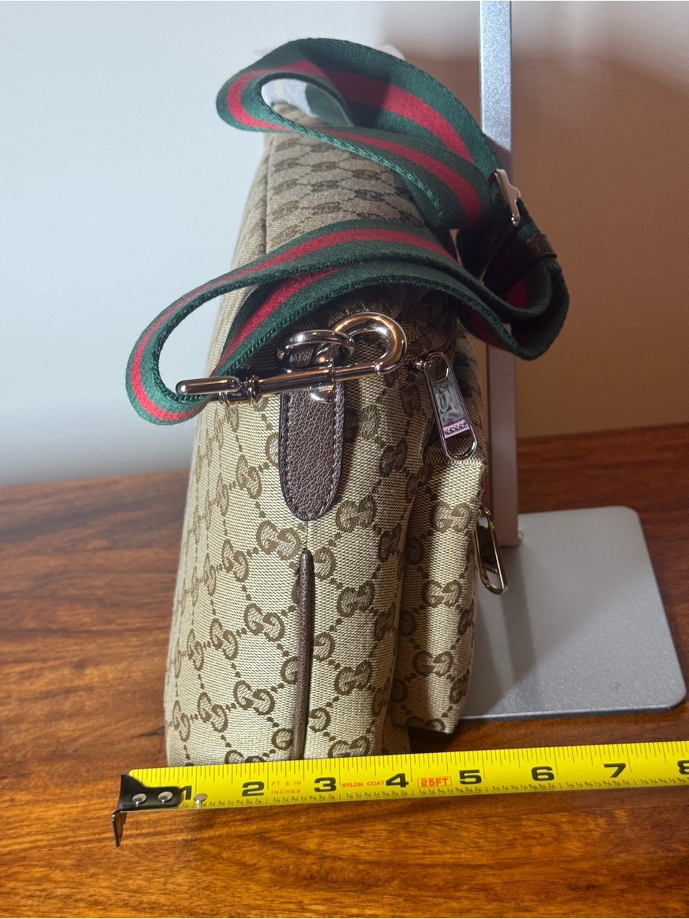 Beige Canvas Crossbody Bag. No Brand. - Picture 3 of 11